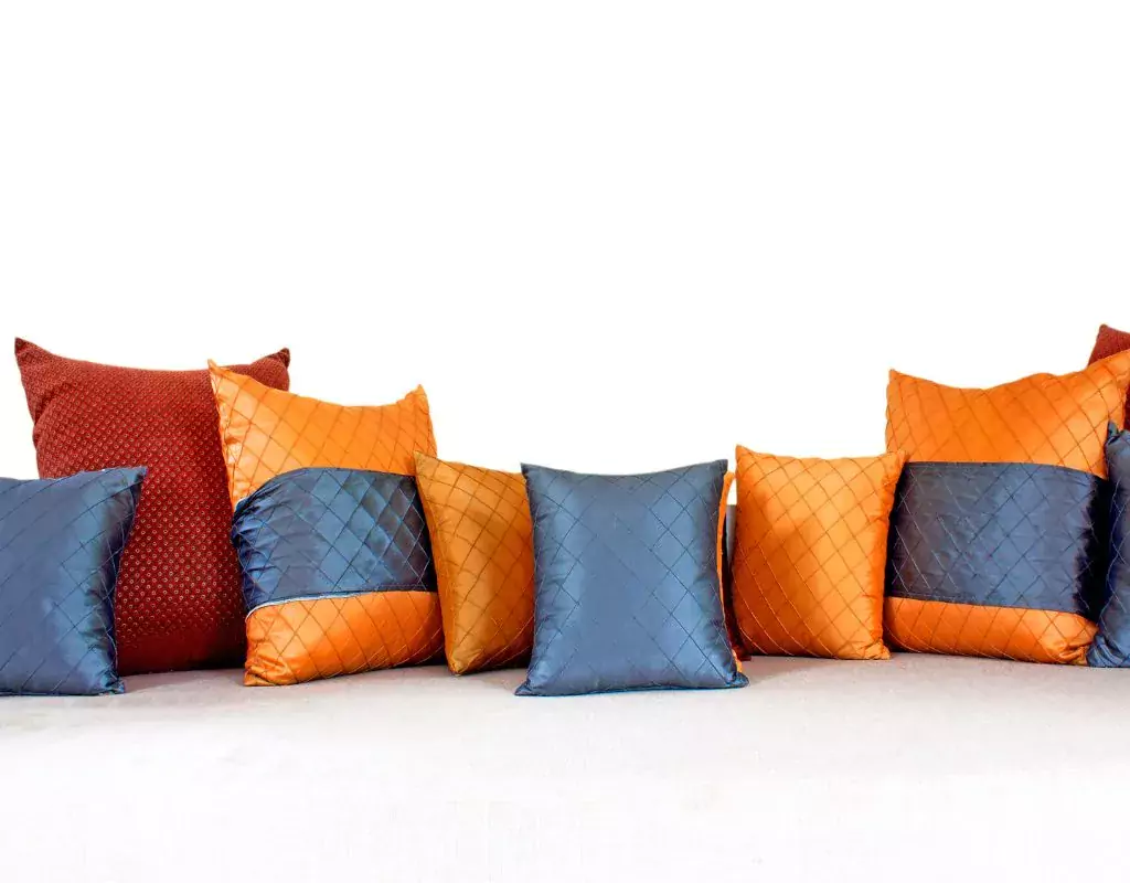 cuscini colorati di design