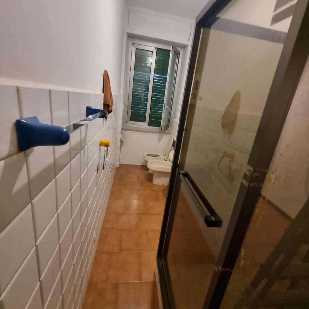 f-ristrutturazione-appartamento-80mq-nolo-milano-bagno-prima